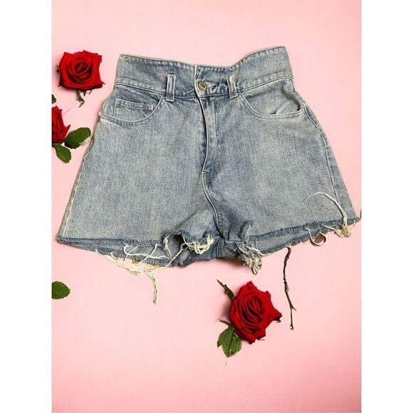 Forever 21 Womens Size 27 High Waisted Light Denim Shorts - Picture 1 of 7